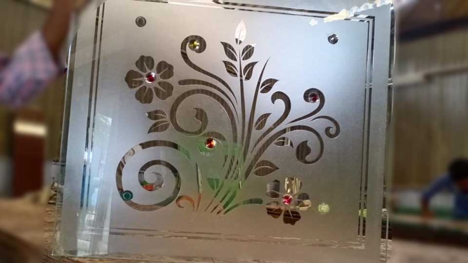 Glass Design K Daksha Associate