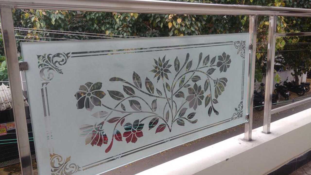 Glass Design K DAKSHA ASSOCIATE